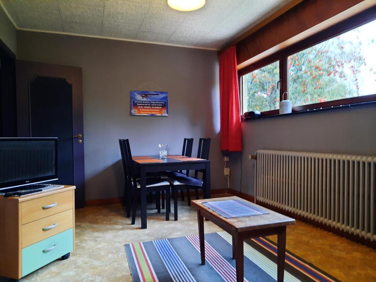Clos Des Aclots Saint-Hubert Exterior foto